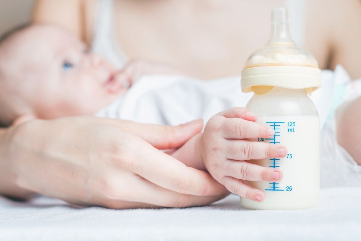Featured image for “How to Use Formula for Supplementing Breast Milk”